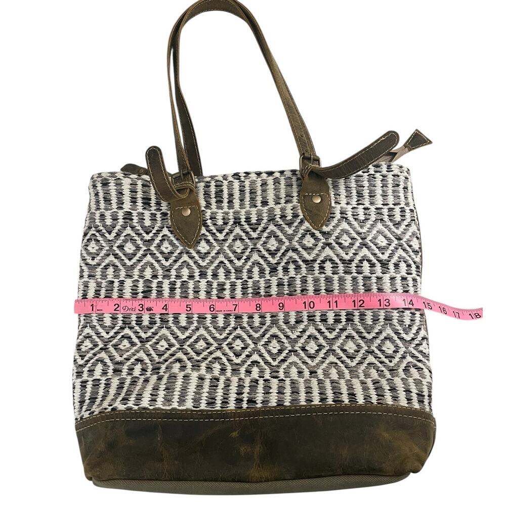 Myra Bag Leather Embroidery Shoulder Bag Tote Boho Aztec Western Brown White - Picture 13 of 16